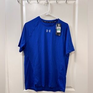 Men’s Under Armour Shirt - Size L
